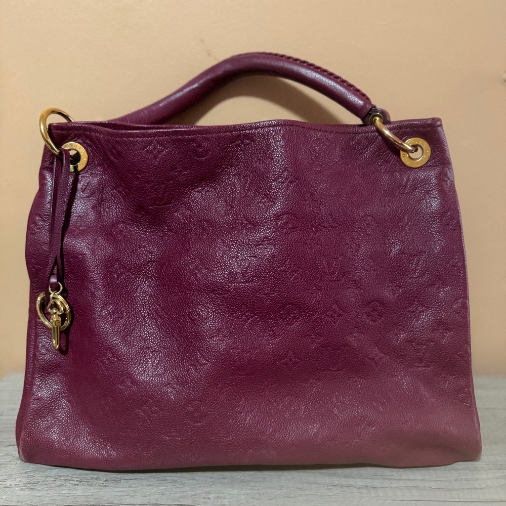 LOUIS VUITTON ARTSY BURGUNDY MM SHOULDER BAG